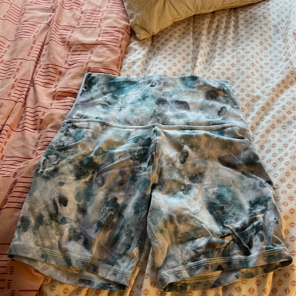 Lululemon Align Biker Shorts